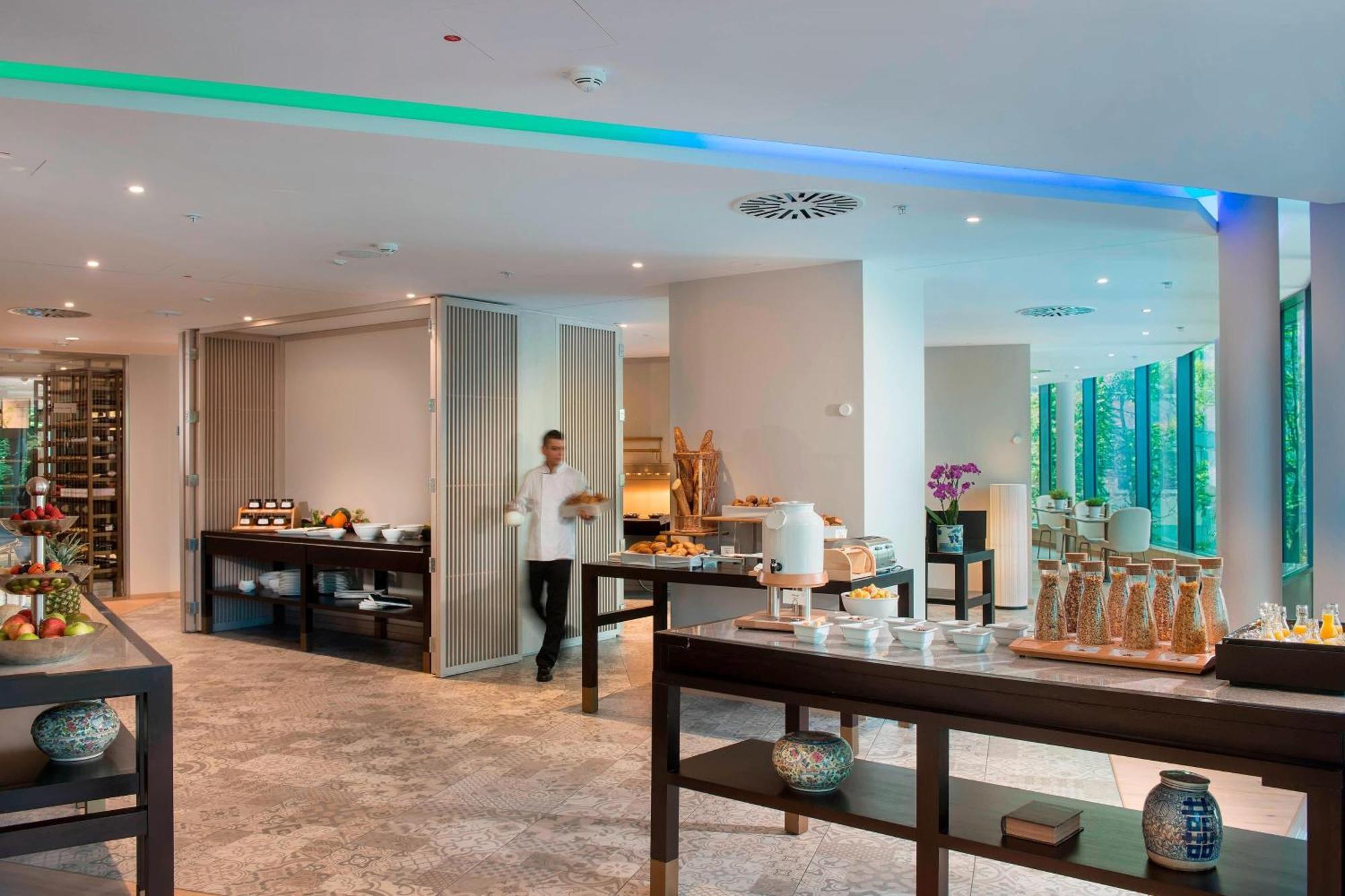 Delta Hotels By Marriott Frankfurt Offenbach Exterior foto